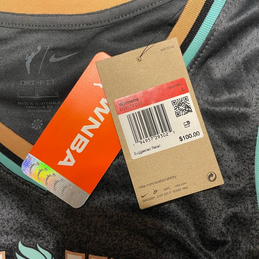 Womens Nike New York Liberty Sabrina Ionescu Jersey - Picture 3 of 3